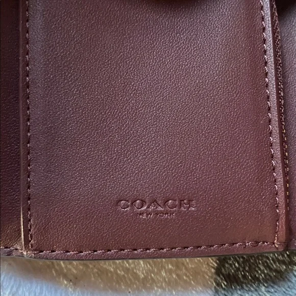 Coach Pink and Beige Signature Wallet new - Picture 10 of 14
